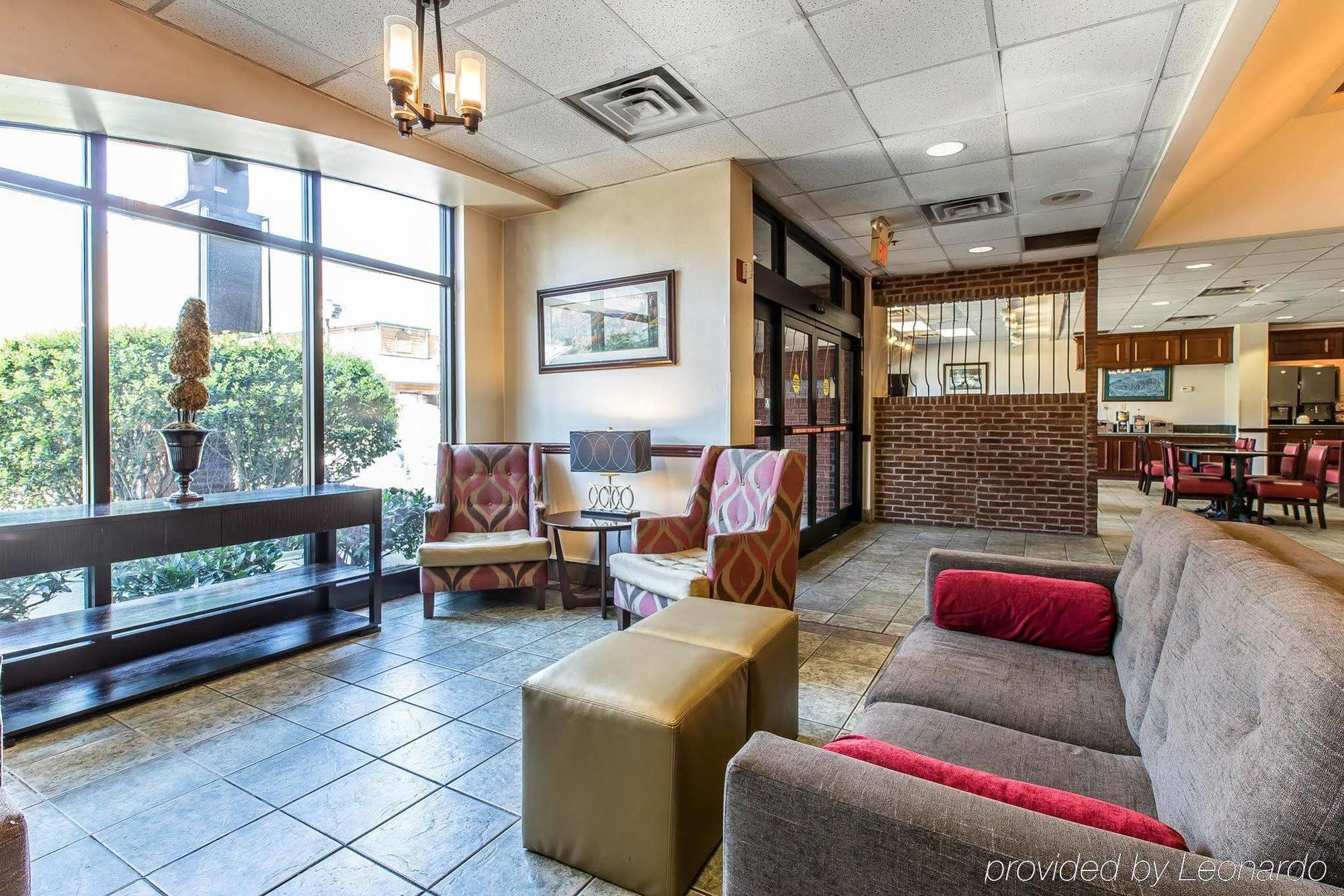 Black Bear Inn & Suites Gatlinburg Exterior photo